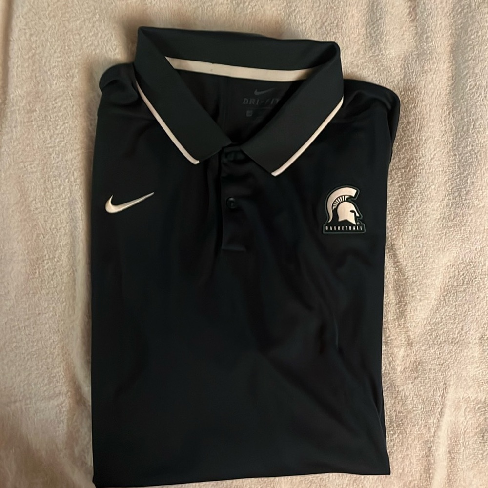 Mens short sleeve golf shirt